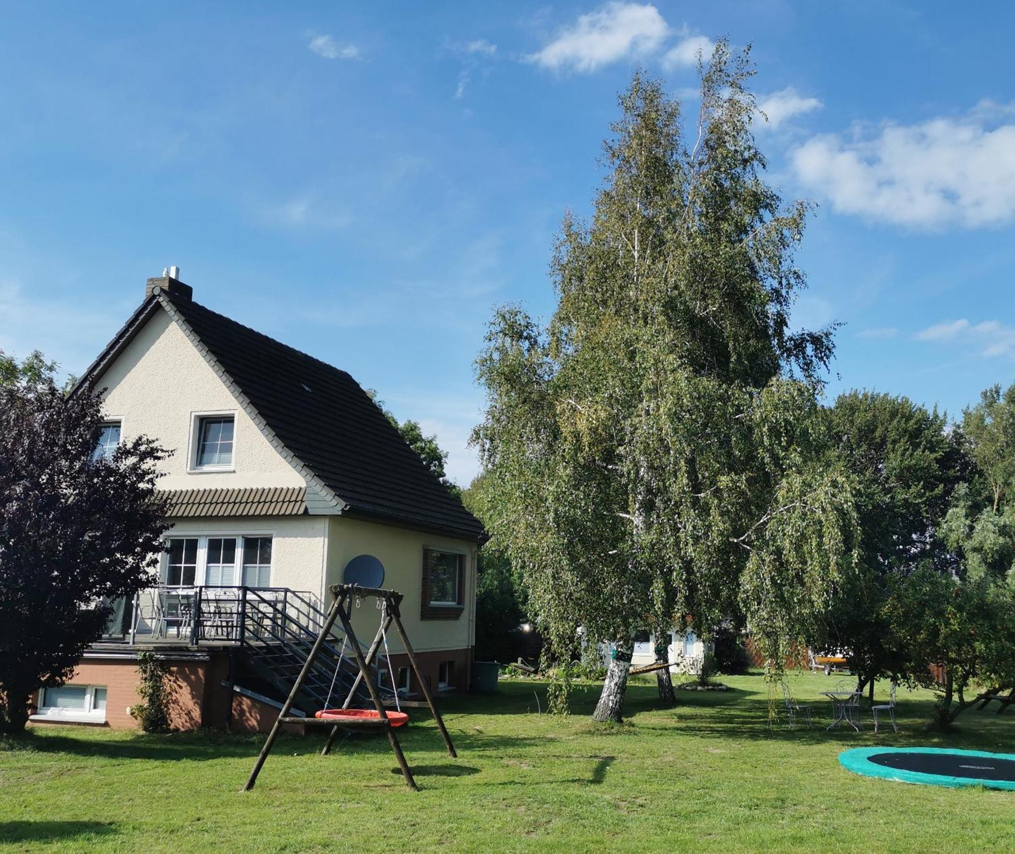 Ruegenferienhaus - Schaprode Hafen Екстериор снимка